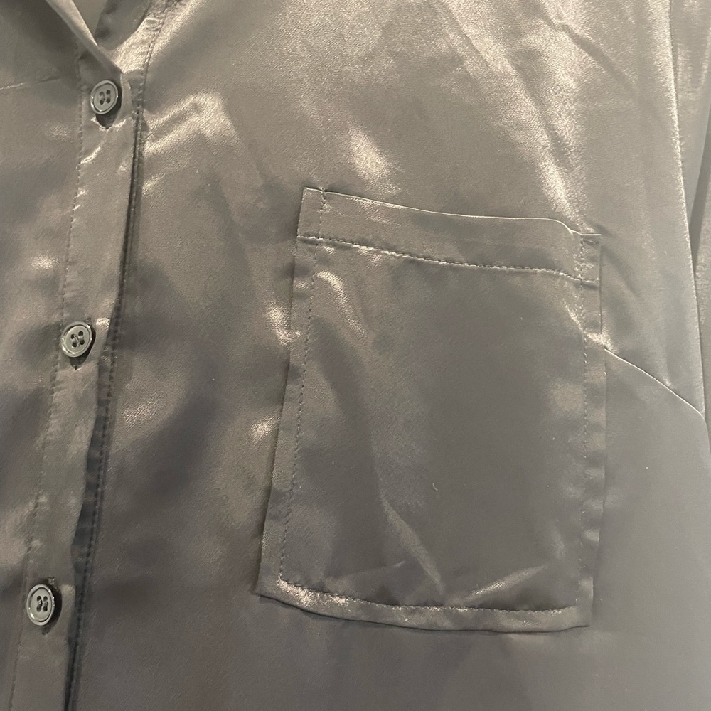 Aeom black silk button down blouse - Picture 2 of 5